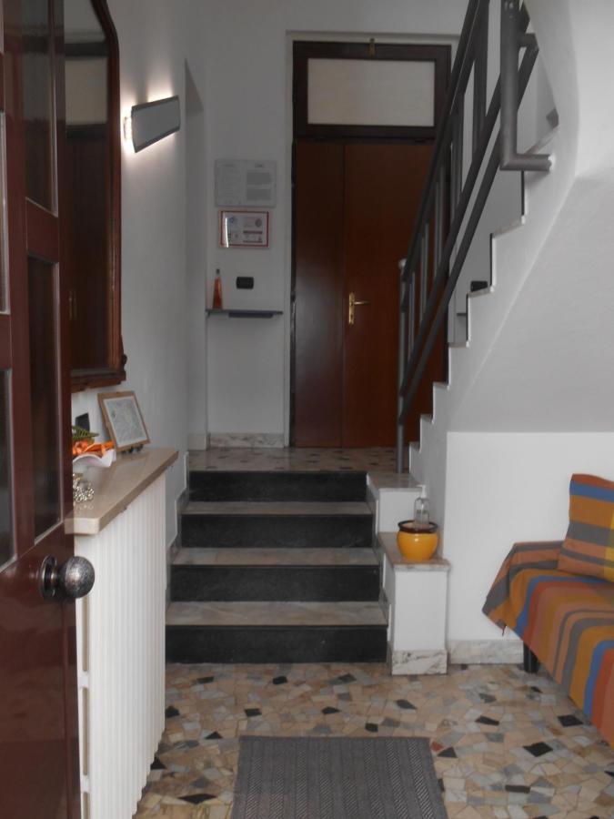Bed and Breakfast Le Rose Malpensa Бусто-Арсизио Экстерьер фото