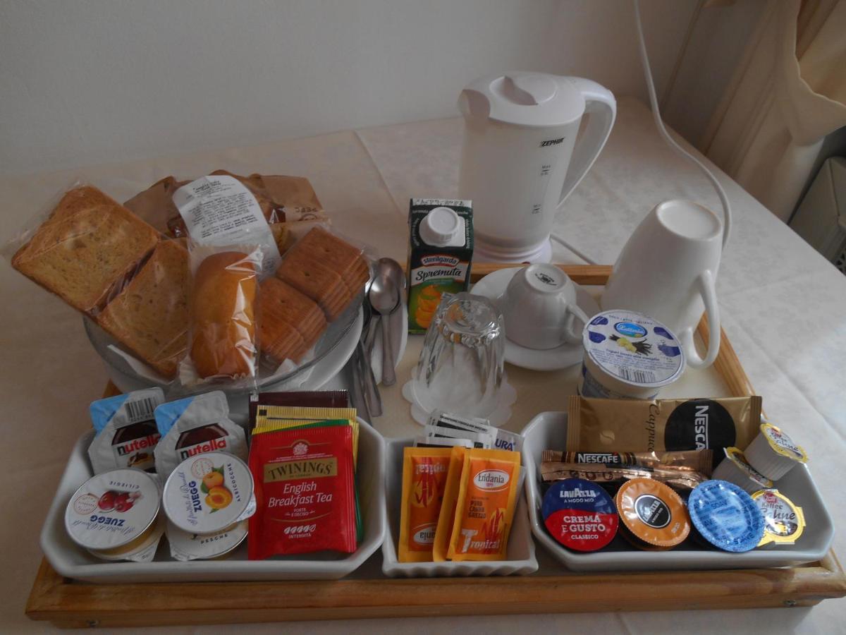 Bed and Breakfast Le Rose Malpensa Бусто-Арсизио Экстерьер фото