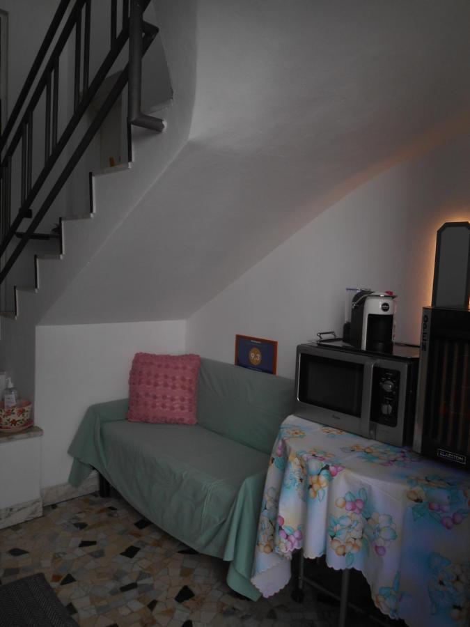Bed and Breakfast Le Rose Malpensa Бусто-Арсизио Экстерьер фото